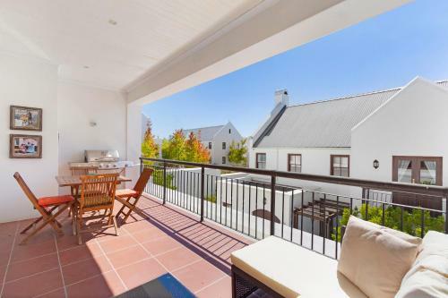 De Zalze Winelands Golf Lodges 25
