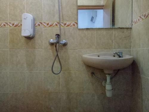 Hotel Wisma Permata Makassar Redpartner