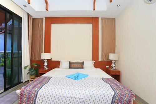 Three-bedroom Pool Villa Only 250m From The Beach