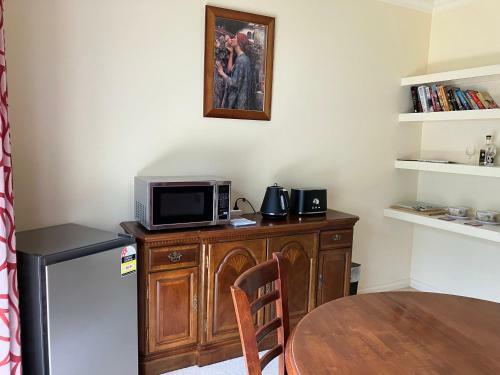 Bed & Breakfast James Court Suite