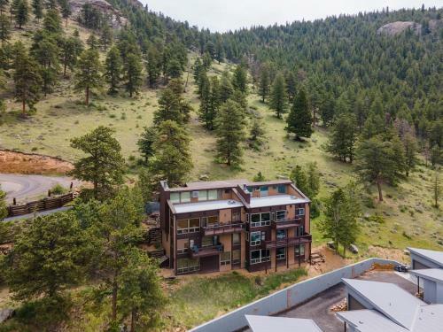 Trails End Vacation Home At Windcliff Home