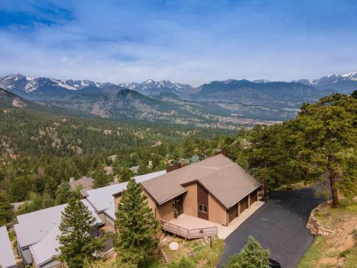Trails End Vacation Home At Windcliff Home