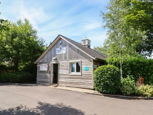 Swandown, 9 Kittwhistle