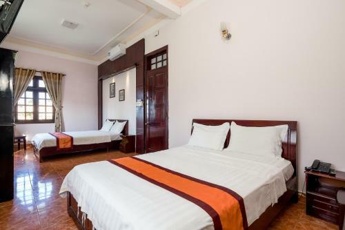 Khang Phu Hotel