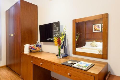 Iris Hotel Da Nang