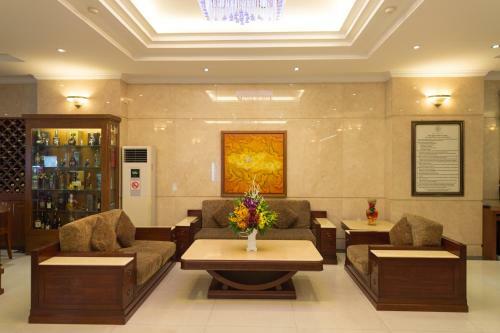 Iris Hotel Da Nang