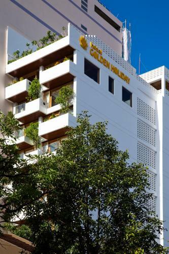 Golden Holiday Hotel