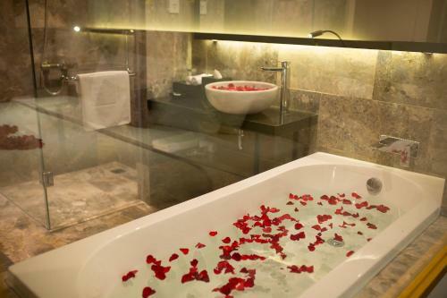 Hotel Temple Da Nang The Resort Experience