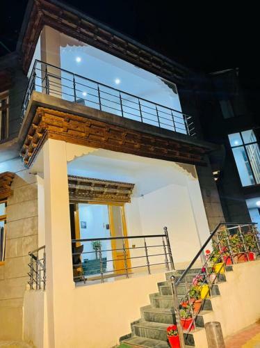 Hotel Sambhava