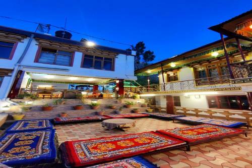 Hotel Heritage Chubi By Rovers Den