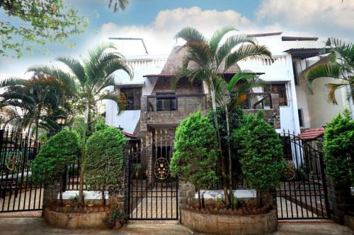 6 Bhk Villa