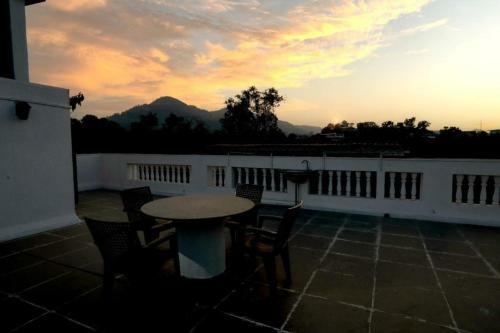 6 Bhk Villa