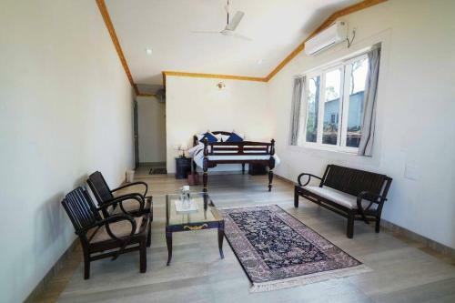 Sierra Sky Mahableshwar By Red Stone Villas