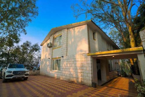 Sierra Sky Mahableshwar By Red Stone Villas