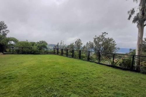 Sierra Sky Mahableshwar By Red Stone Villas
