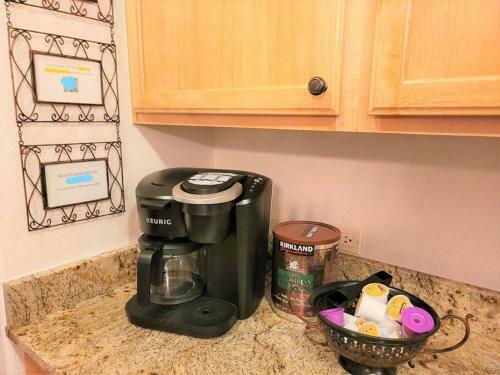 Kitz Condo, Downtown Fun, A/c, Shuffleboard, Xbox