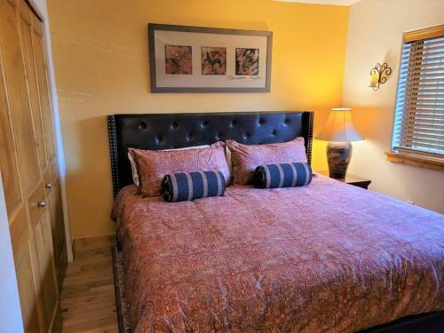 Kitz Condo, Downtown Fun, A/c, Shuffleboard, Xbox