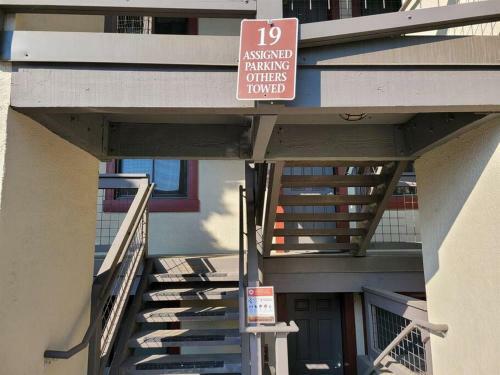 Kitz Condo, Downtown Fun, A/c, Shuffleboard, Xbox