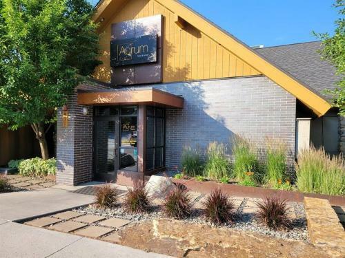 Kitz Condo, Downtown Fun, A/c, Shuffleboard, Xbox