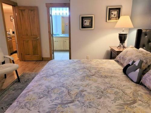 Kitz Condo, Downtown Fun, A/c, Shuffleboard, Xbox