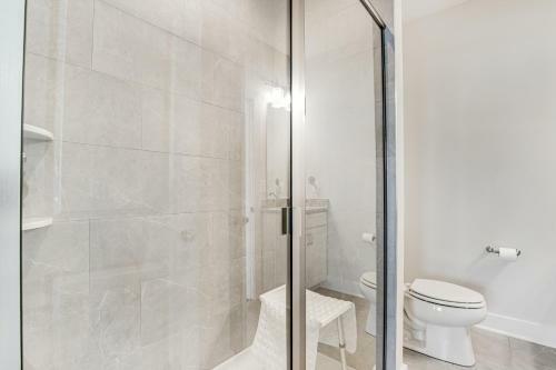 White Creek At Bethany --- 31899 Wharf Court
