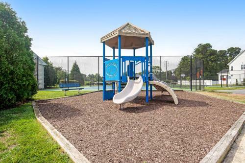 White Creek At Bethany --- 31899 Wharf Court