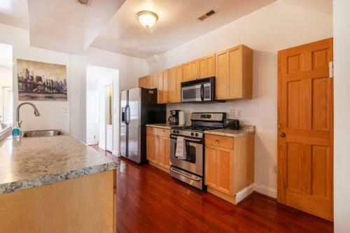 Relaxing, Spacious, Private, Walkable In Petworth!