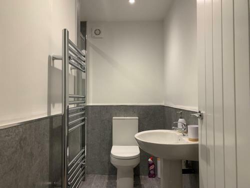 Apartamento Cosy Studio Flat - Near Train Station