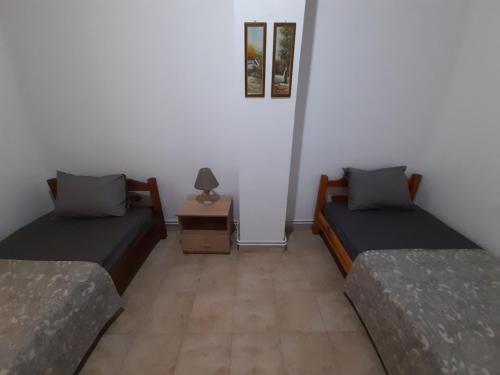 Adorable 2 Floors Two Bedroom Vacation Maisonette