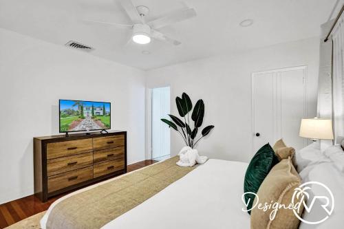 7 Br Villa W Private Heated Pool & Gameroom