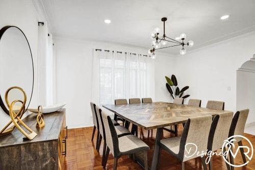 7 Br Villa W Private Heated Pool & Gameroom