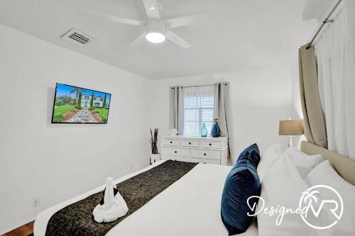 7 Br Villa W Private Heated Pool & Gameroom