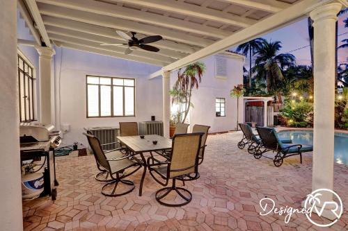 7 Br Villa W Private Heated Pool & Gameroom