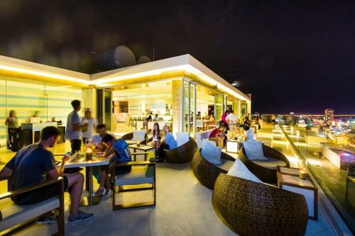Hotel A La Carte Da Nang Beach