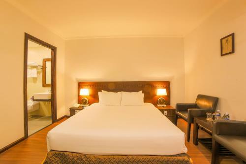 Chu Hotel