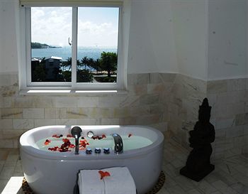 Paragon Villa Hotel
