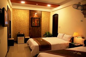 Dmz Hotel
