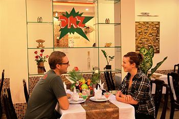 Dmz Hotel
