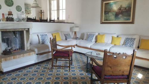 Traditional Comfortable Apartment With Sea View