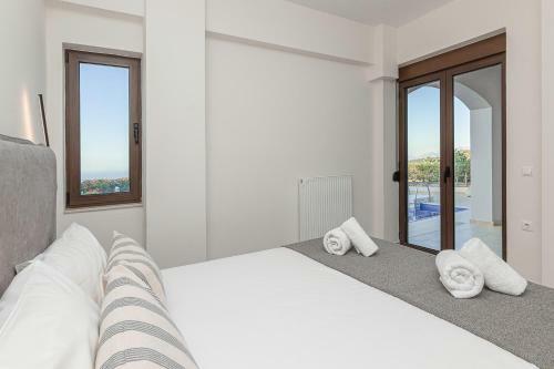 Luxury Seaview Villa Noesis With Pool