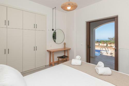 Luxury Seaview Villa Noesis With Pool