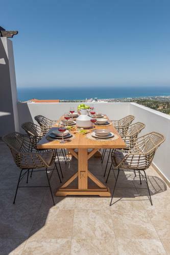 Luxury Seaview Villa Noesis With Pool