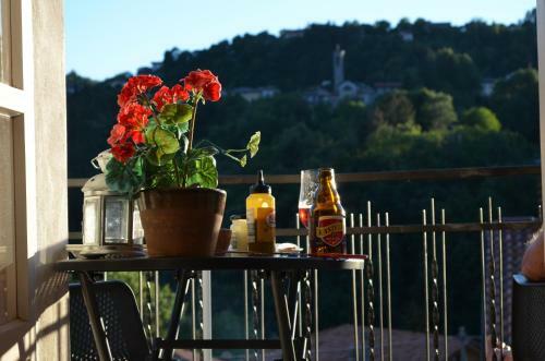 Apartment Situated Between Lake Como And Lake Lugano