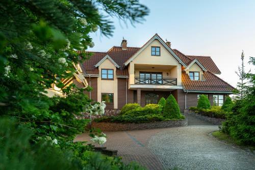 Villa Lakeland Residence
