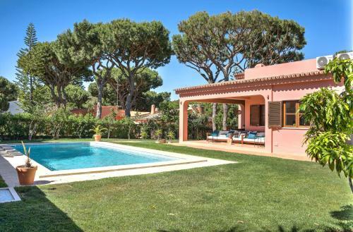 Villa Pitanga House In Vilamoura With Swimming Pool