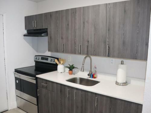 Bohemian Apartment With Free Parking X Patio
