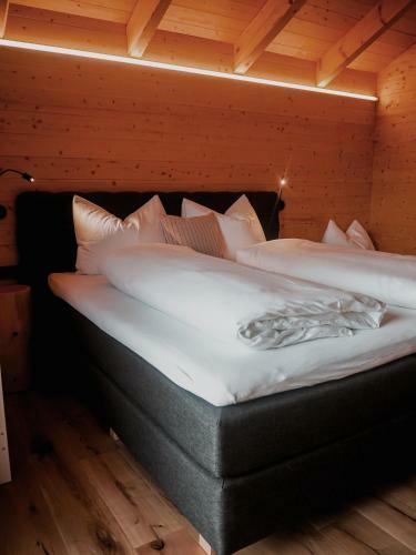 Hochleben-chalets Am Erlebnisbauernhof Steinerhof