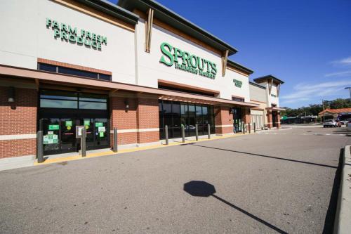 Apartamento Designed 1br With Parking Close To Stores
