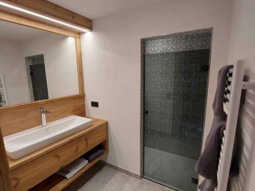 Chalet In Sagritz With Sauna And Hot Tub