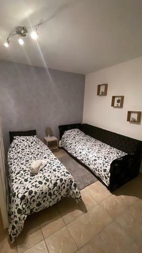 Lila's Apartment A